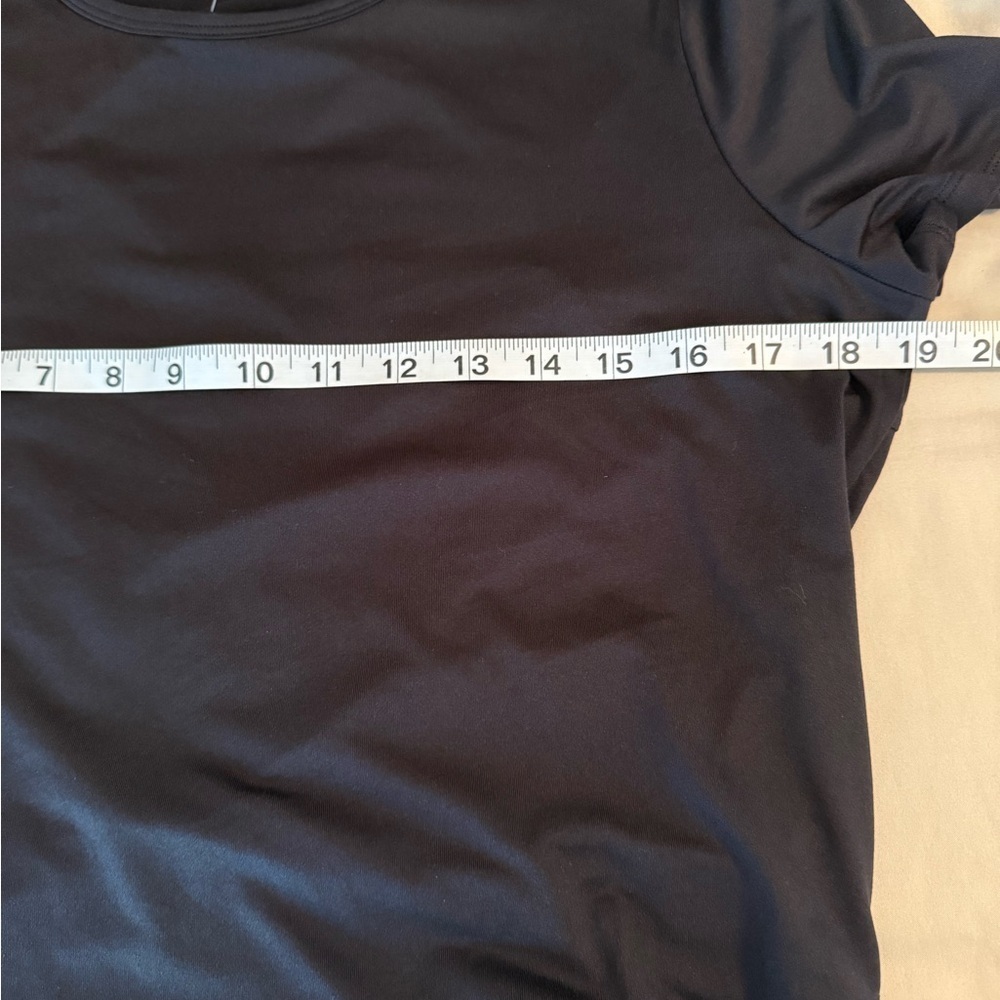 Fabletics Dry-Flex Open Back Twist Short Sleeve Tee Black Women Size XL Gym Yoga - Picture 9 of 10